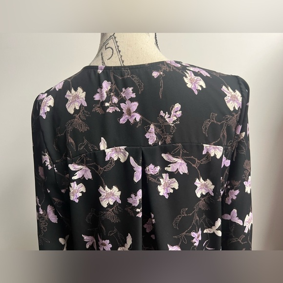 NWOT Black Wrap 3/4 Sleeve Blouse! - Picture 6 of 13